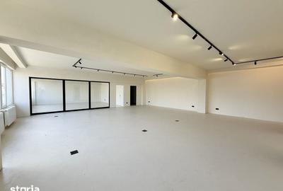 Spațiu comercial, de 160 mp, în Libertății - 4