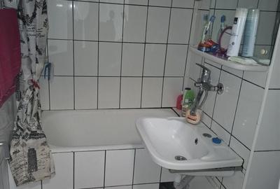 Garsonieră decomandată în Cristian - 6