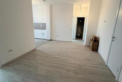 Apartament cu 3 camere decomandat în Central - 1