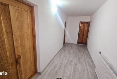 Spațiu comercial, de 20 mp, în Central