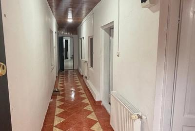 Casă cu 4 camere cu Teren 253 Mp în Ferentari