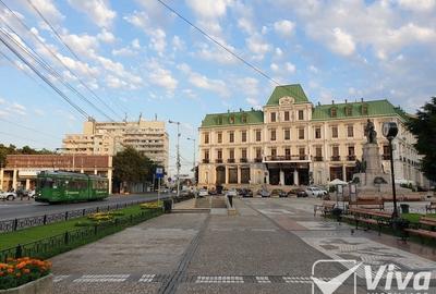 Apartament cu 3 camere semidecomandat în Central