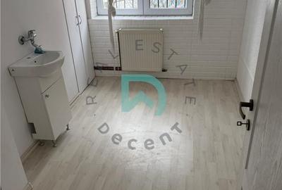 Spațiu comercial, de 70 mp, în 15 Noiembrie - 5