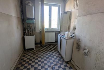 Apartament cu 2 camere decomandat în Banca Națională - 3