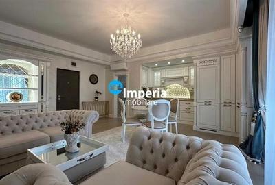 Apartament cu 3 camere decomandat, mobilat în Central