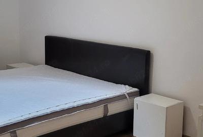 Apartament cu 3 camere decomandat în Florești