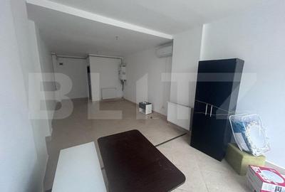 Spațiu comercial, de 30 mp, în Calea Severinului