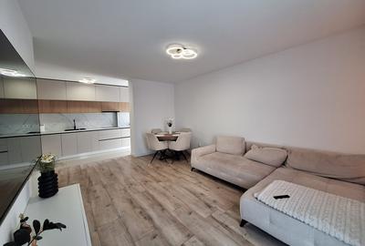 Apartament cu 3 camere semidecomandat, mobilat în Florești - 1