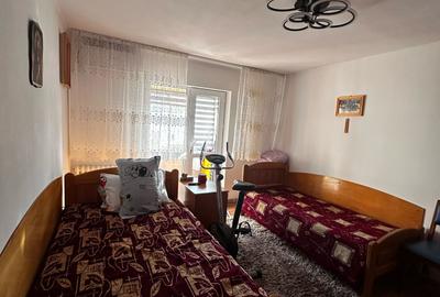Apartament cu 2 camere semidecomandat, mobilat în Dacia - 3