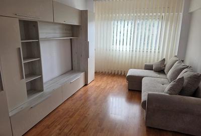 Apartament cu 2 camere decomandat în Griviței
