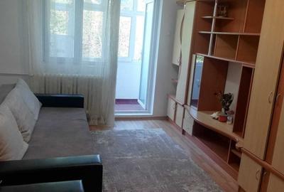 Apartament cu 2 camere decomandat în Tătărași - 2