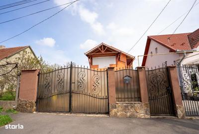 Casă cu 5 camere cu Teren 500 Mp în Oncea