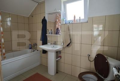 Casă individuală cu 5 camere cu Teren 998 Mp în Zărnești - 4