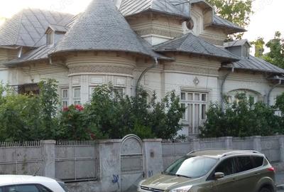 Spațiu comercial, de 150 mp, în Central