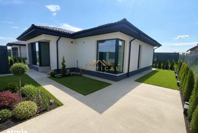 Casă cu 3 camere cu Teren 360 Mp în Vărăști