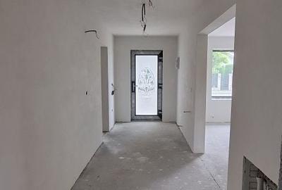 Casă cu 3 camere în Sud - 2