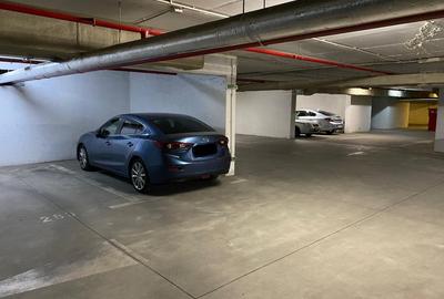 Garsonieră decomandată, mobilată în Titan