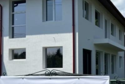 Casă cu 6 camere cu Teren 700 Mp în Breaza de Sus - 10