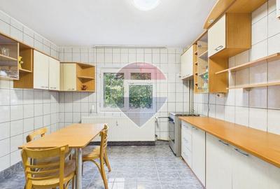 Apartament cu 3 camere decomandat în 13 Septembrie - 4