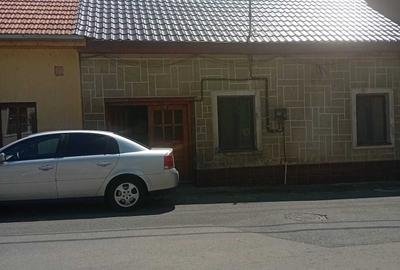 Casă cu 3 camere în Central - 5