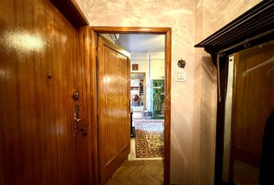 Casă individuală cu 6 camere cu Canalizare în Primăverii - 32