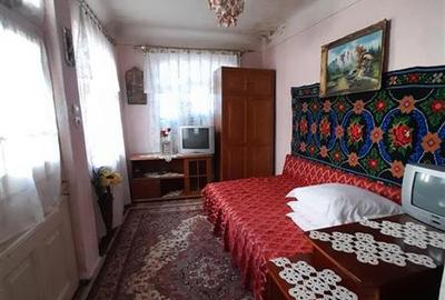 Casă cu 3 camere cu Teren 210 Mp în Democrației
