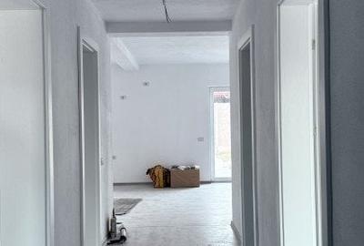 Duplex cu 3 camere cu Teren 325 Mp în Sânandrei - 11