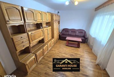 Apartament cu 2 camere decomandat în Traian - 2