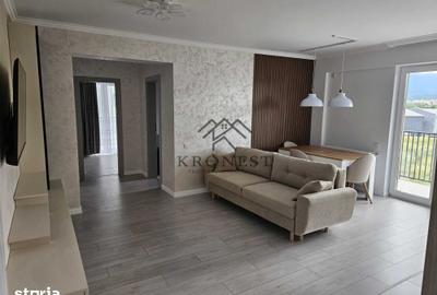 Apartament cu 2 camere decomandat în Tractorul