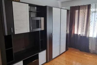 Apartament cu 2 camere decomandat în Mărăști