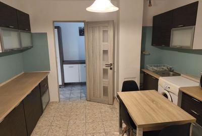 Apartament cu 2 camere decomandat în Bucovina