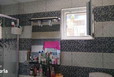 Casă cu 4 camere cu Teren 530 Mp în Răzvad - 17
