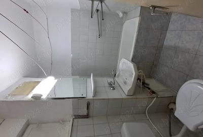Apartament cu 3 camere decomandat în Mihai Bravu - 3