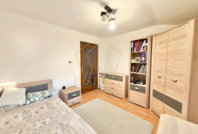 Casă cu 4 camere cu Teren 330 Mp în Central
