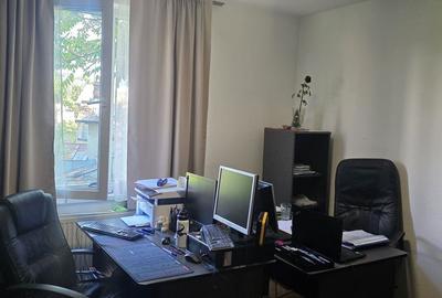 Casă cu 4 camere cu Teren 429 Mp în Calea București - 13