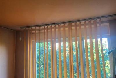 Apartament cu 3 camere semidecomandat în Podu Roș - 3