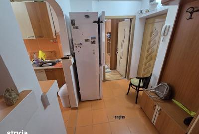 Apartament cu 3 camere semidecomandat în Faleză - 3