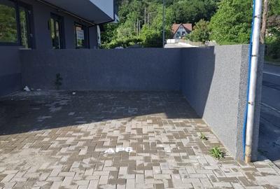 Apartament cu 3 camere decomandat în Central - 2