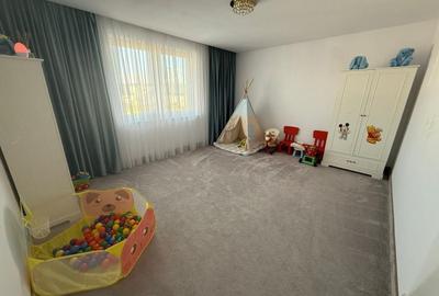 Casă cu 6 camere cu Teren 1091 Mp în Tărlungeni - 9