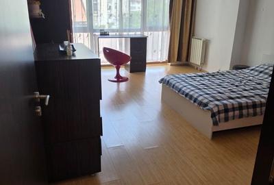 Garsonieră decomandată în Complex Studențesc