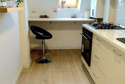 Apartament cu 2 camere decomandat, mobilat în Florești - 7