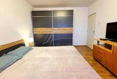 Apartament cu 3 camere decomandat, mobilat în 13 Septembrie - 26