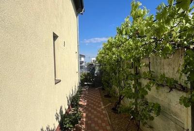 Duplex cu 5 camere cu Canalizare în Moșnița Veche - 3