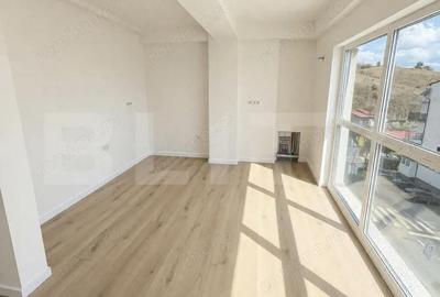 Apartament cu 3 camere semidecomandat în Grigorescu - 2