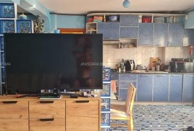 Apartament cu 2 camere decomandat în Gara