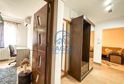 Apartament cu 3 camere semidecomandat, mobilat în Casa de Cultură - 12