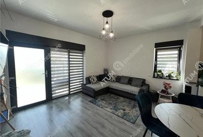 Apartament cu 3 camere decomandat în Central - 1