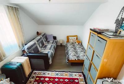 Casă cu 6 camere cu Teren 10100 Mp în Traian