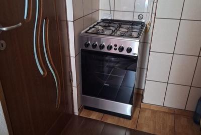 Apartament cu 2 camere decomandat în 9 Mai - 2