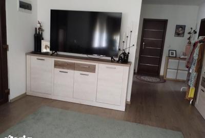 Casă cu 3 camere cu Teren 427 Mp în Vințu de Jos - 1